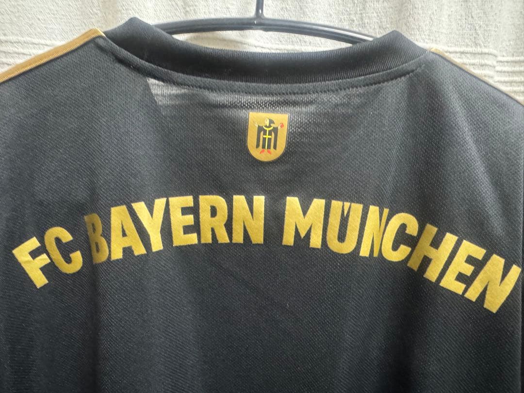 adidas バイエルンミュンヘン 21-22 アウェイ レプリカユニフォーム