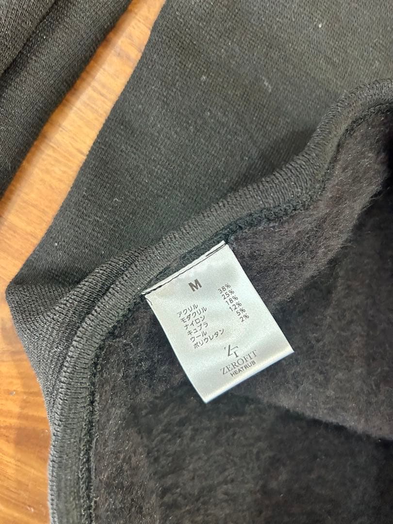 ZEROFITヒートラブ速暖 サイズM ブラック ゴルフのインナーに！