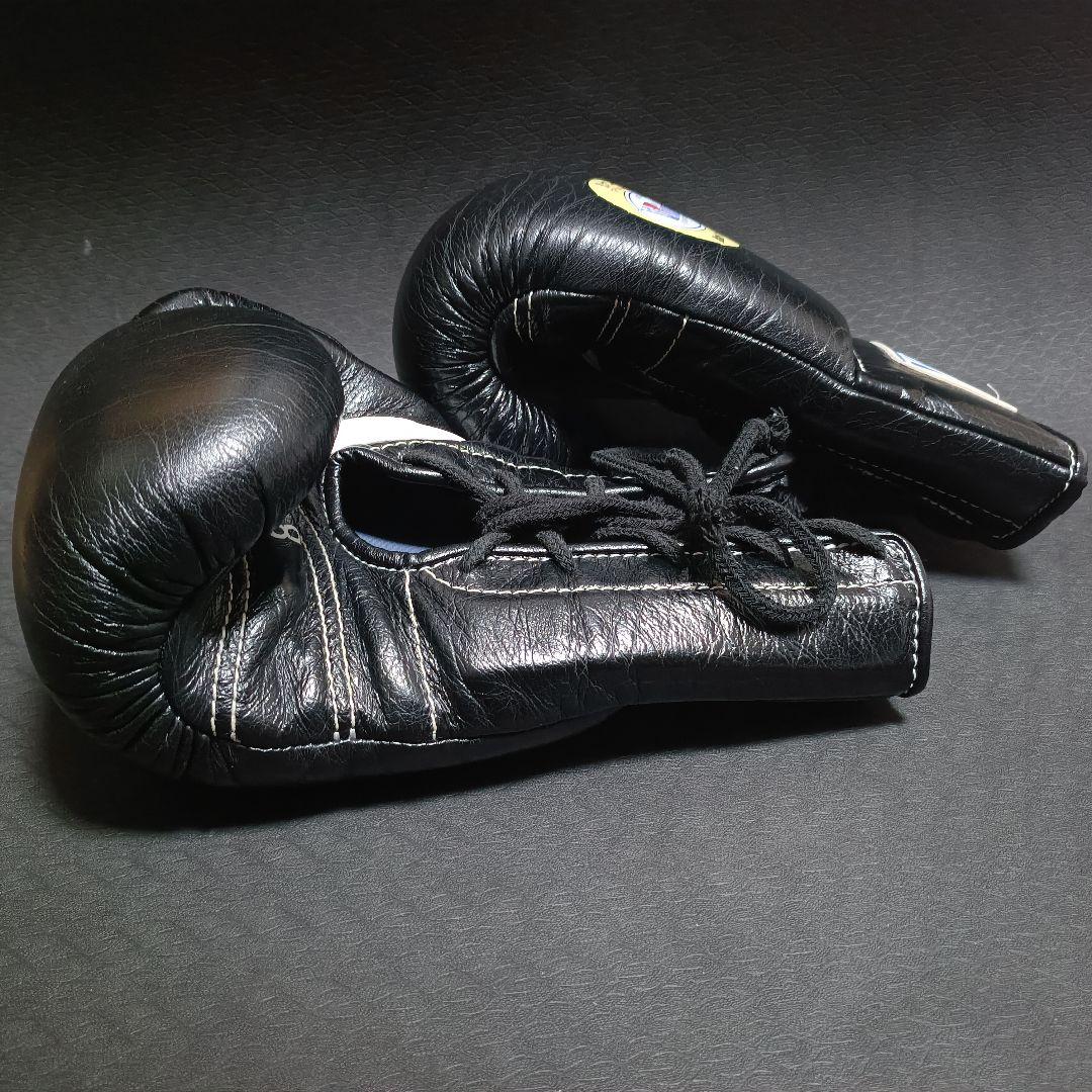 winning ボクシンググローブ 8oz ブラック ひも式