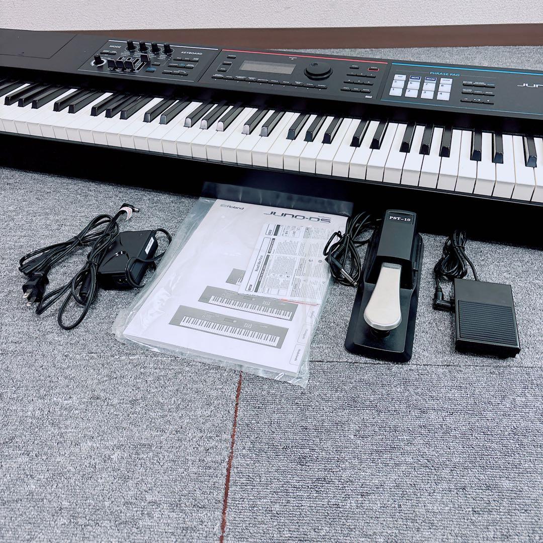 美品ROLAND ローランド JUNO-DS88 88鍵キーボードシンセサイザー