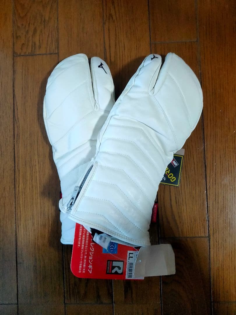 新品未使用 ミズノゴアテックス ブレスサーモ LL スキーグローブ