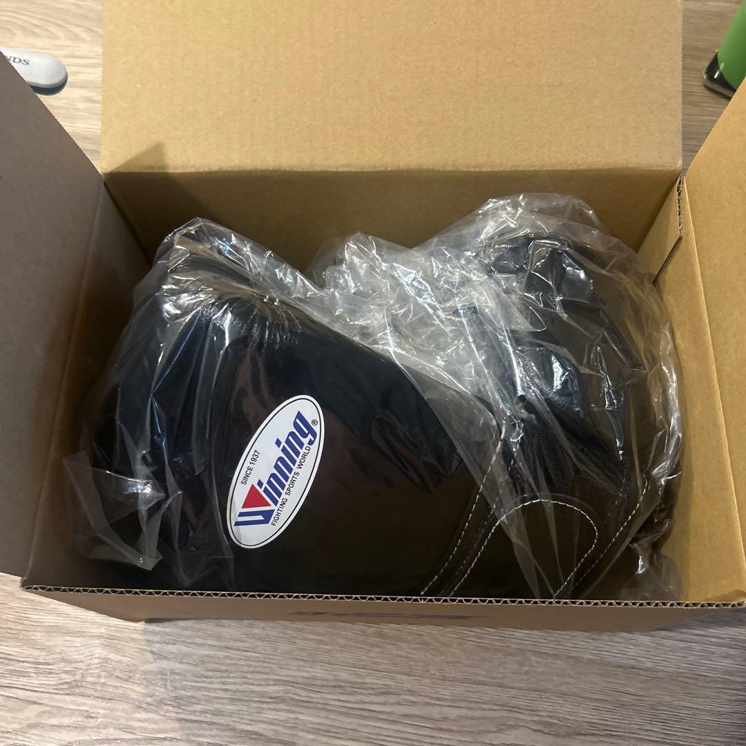 返品可能Winning ボクシンググローブ 黒色 12オンス