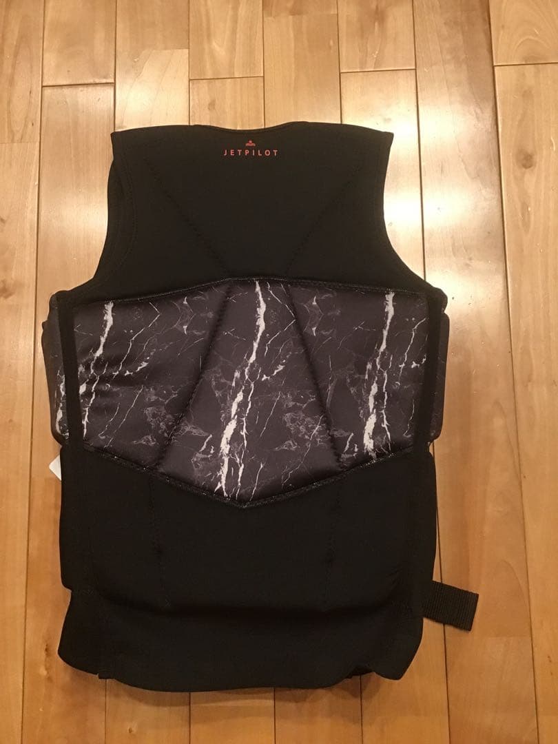 JETPILOT ベスト L 新品未使用