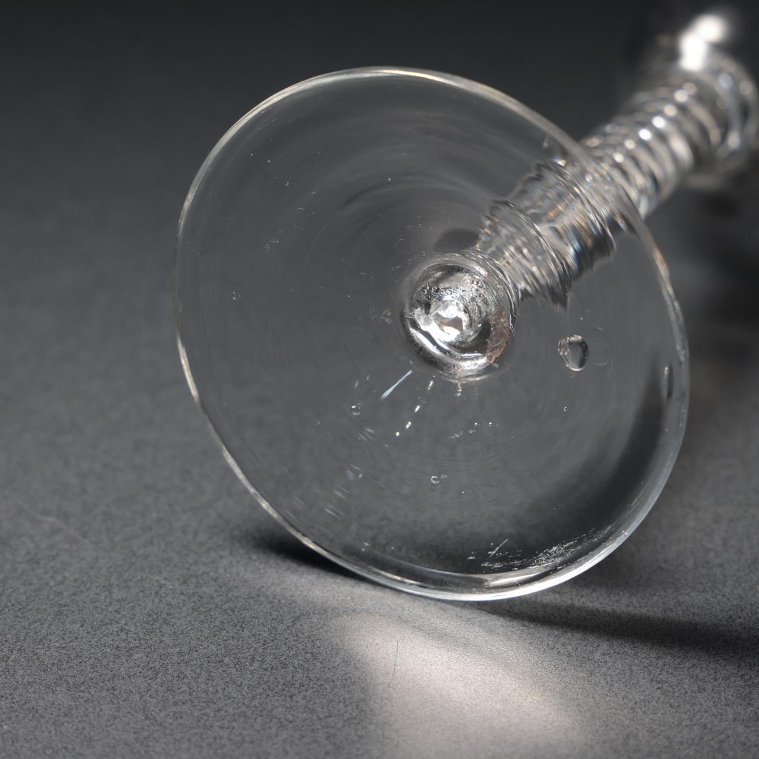 アンティークグラス　ジャコバイト　葡萄と蜂　ツイストステムR1542ダI