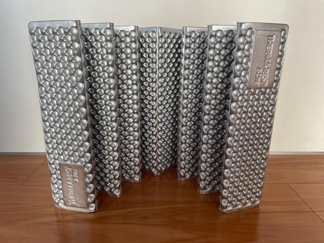 THERMAREST Zライトソル R スタッフサックセット