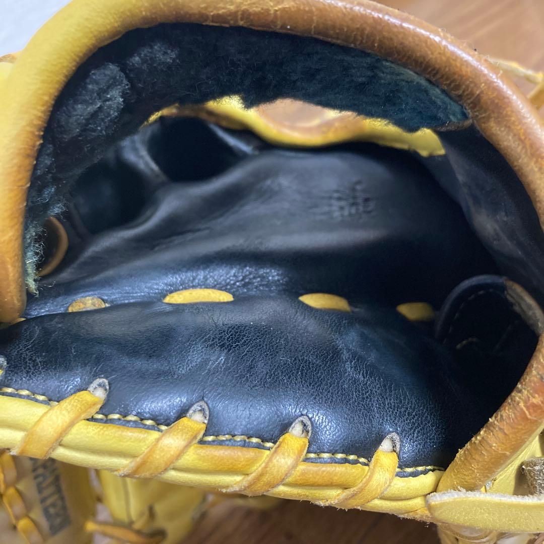 【即戦力・良型】ZETT（ゼット） 硬式・投手用〈グローブ袋付〉