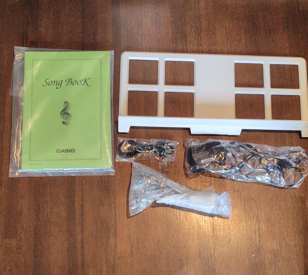 【美品】CASIO LK-515 光ナビ キーボード 電子ピアノ カシオ