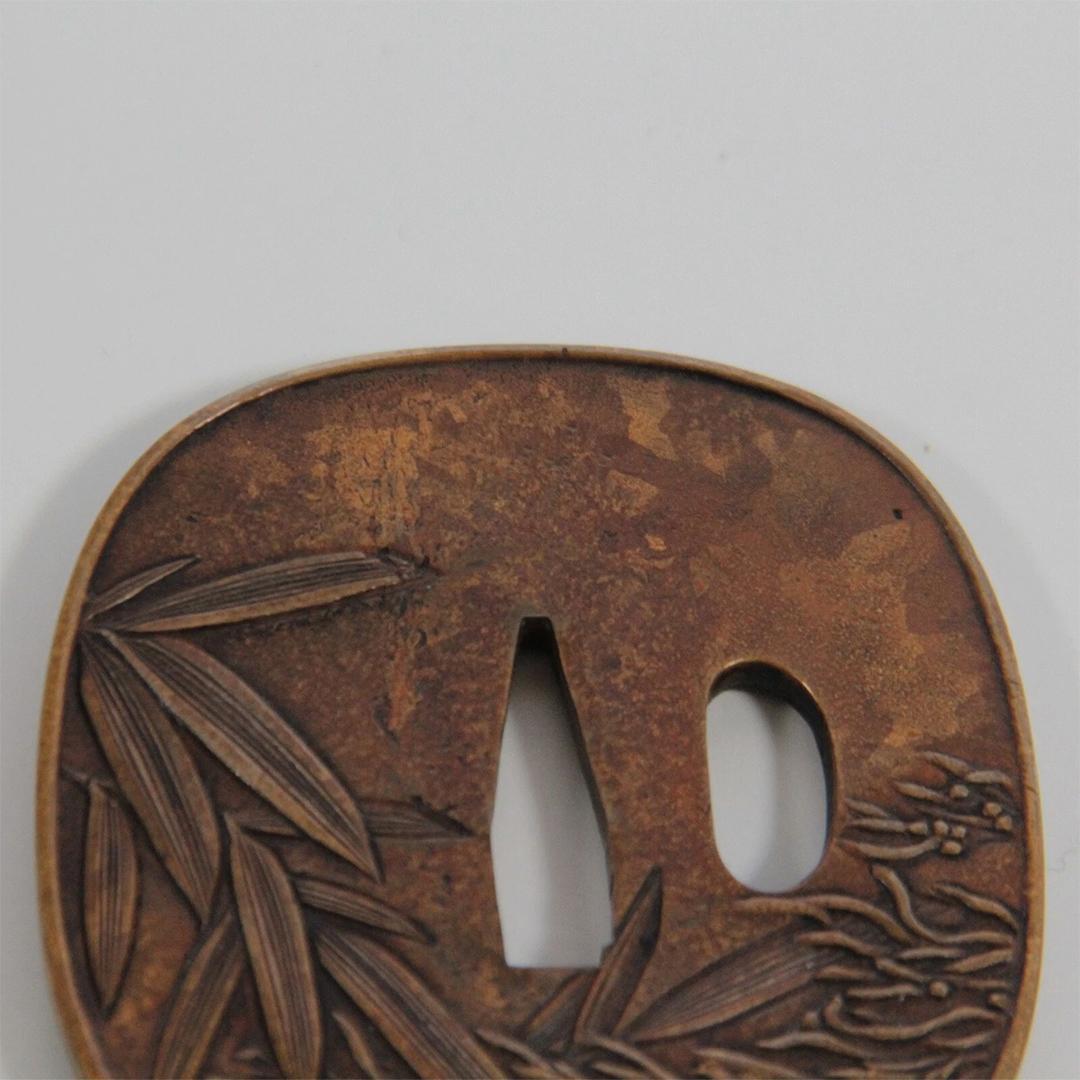 伊勢海老 鐔　刀鍔 日本刀 装具 刀装飾 つば 武具 ツバ