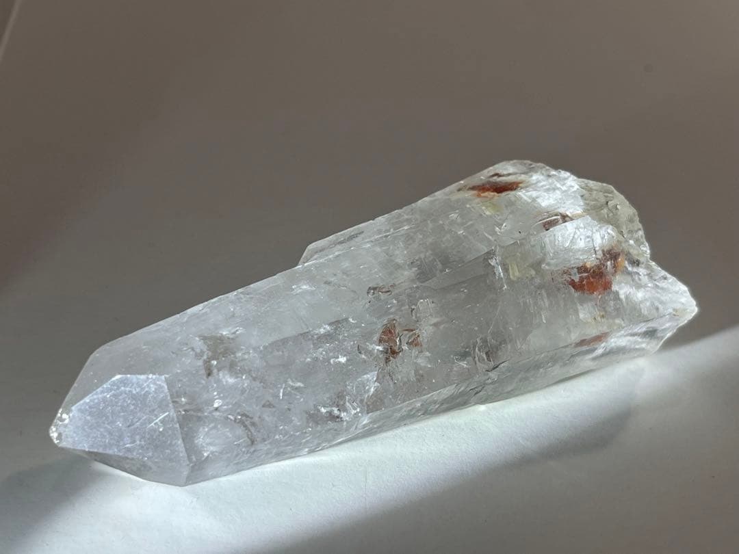 炎の精霊ঌ 　アンフィボールインクォーツ✨　原石　ポイント　クリスタル　水晶