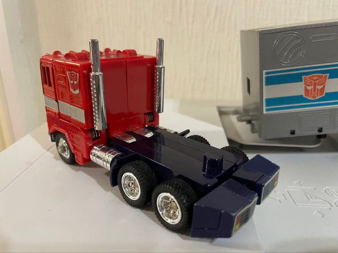 タカラ　戦え!超ロボット生命体　トランスフォーマー　G1　総司令官 コンボイ