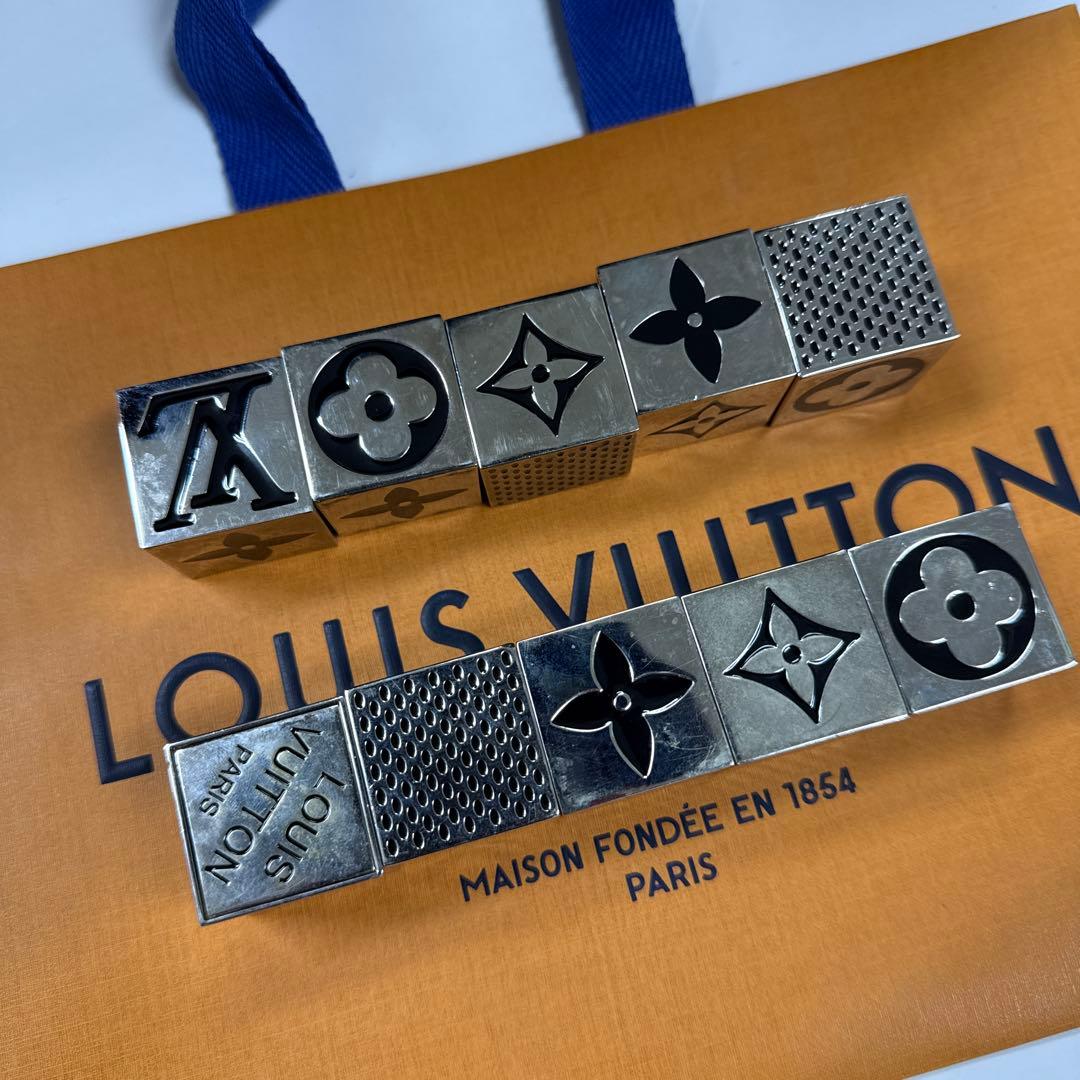 最終価格　ルイヴィトン　サイコロ　メタルブロック