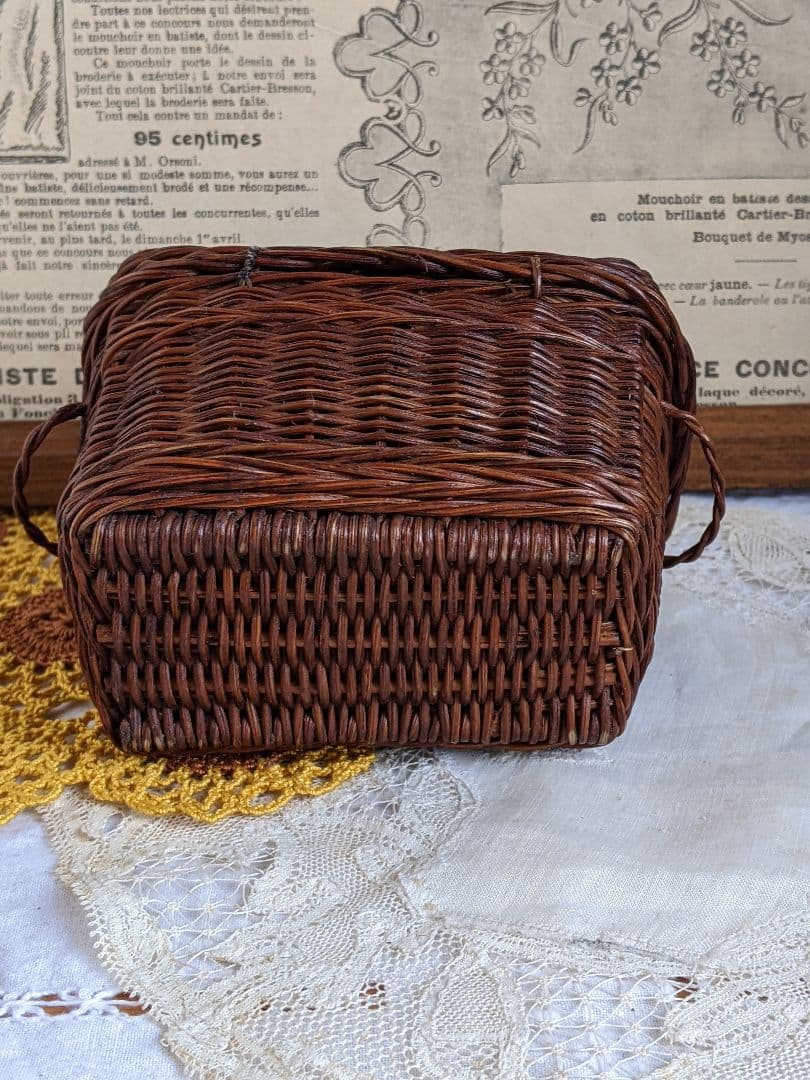 【w】フランスアンティークヴィンテージバスケット２点セット　ドール用バスケット