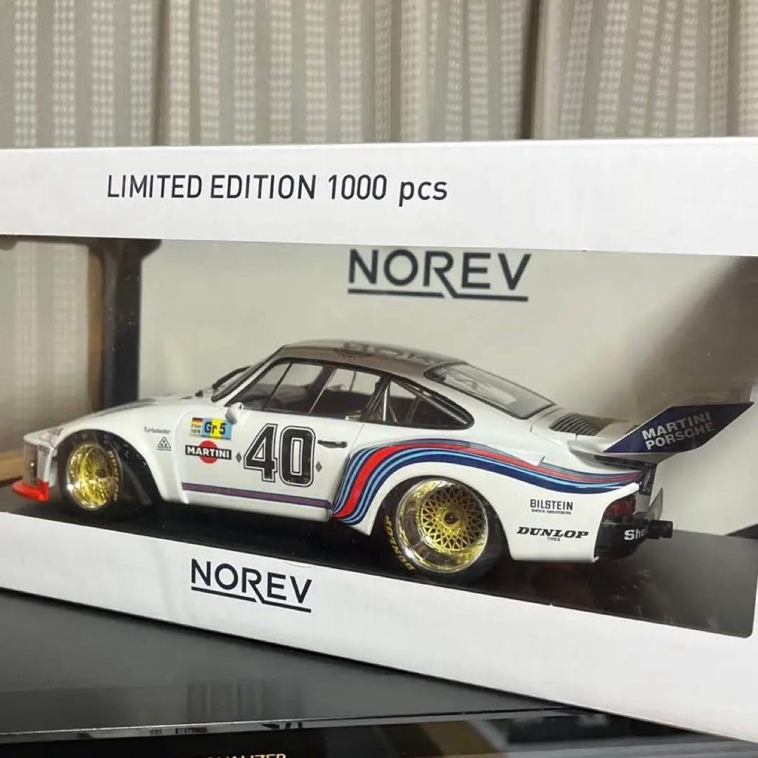 ポルシェ935ターボ，NOREV 限定版 マルティニレーシング ミニカー1/18