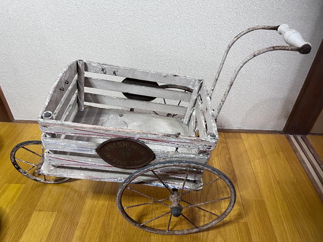 手押し車　三輪車　木とアイアン非常に古い　ヨーロッパの物