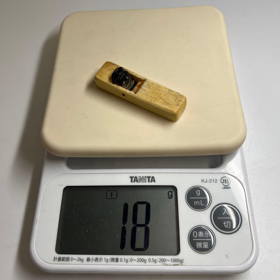 時代カンナ根付　18g 東Y8-0205☆2Fタサチ