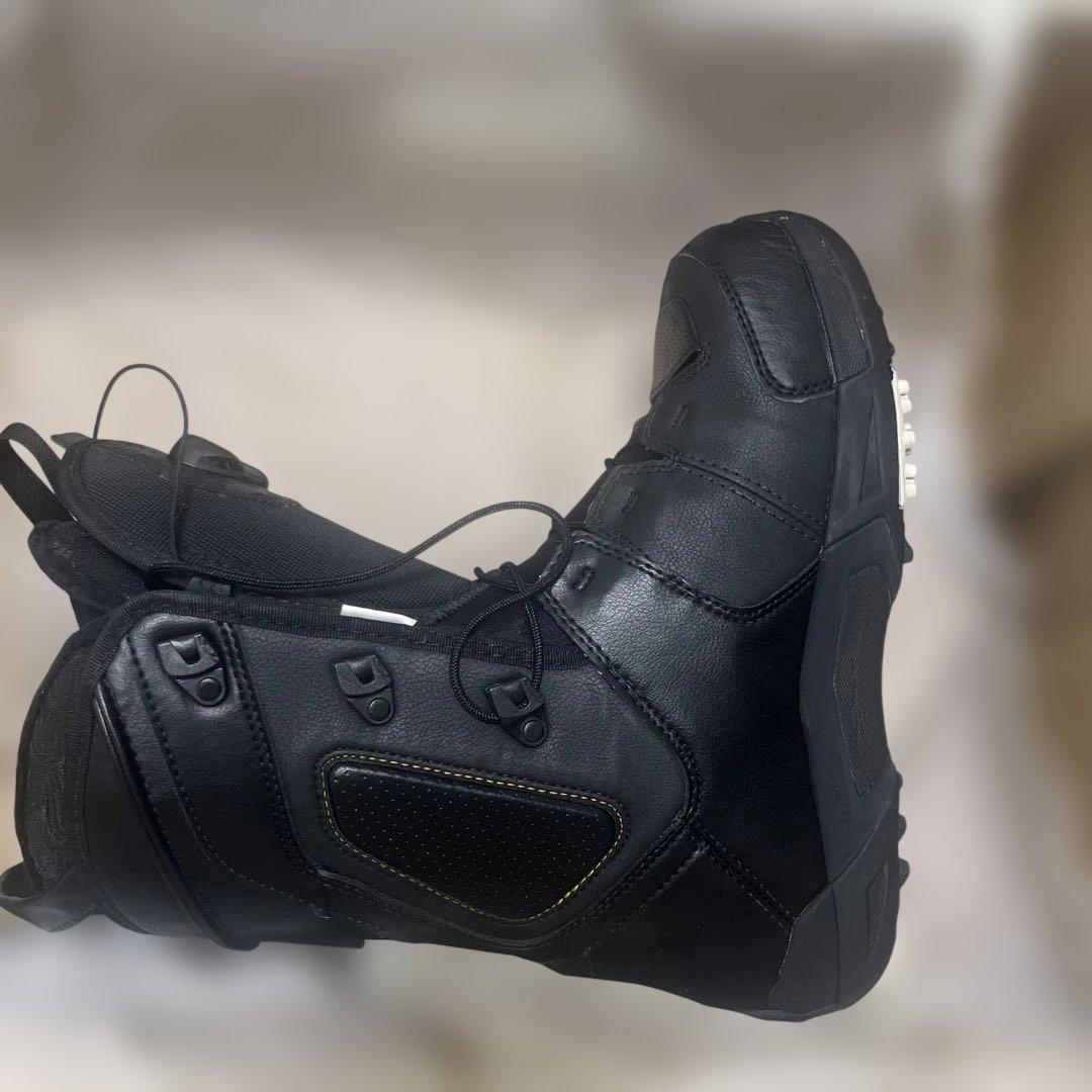 サロモン スノーボードブーツ 黒