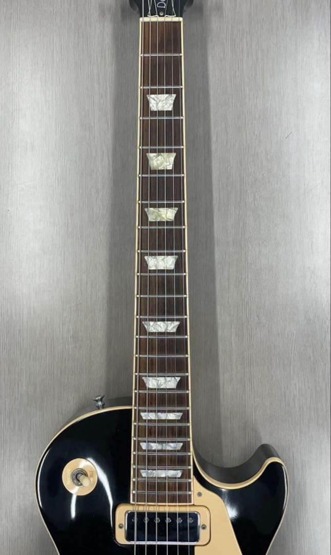 ぽよGibsonLesPaul Deluxe LimitedEdition