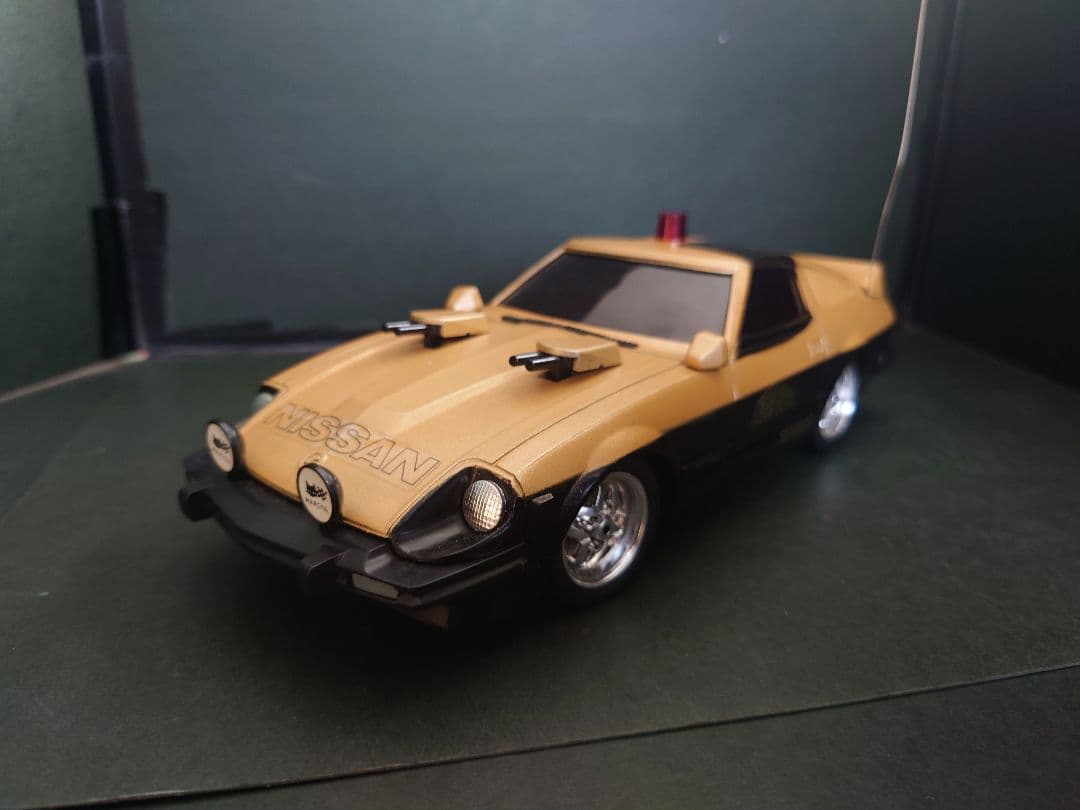 573 【動作確認済み】西部警察 Nissan Fairlady-Z【ラジコン】
