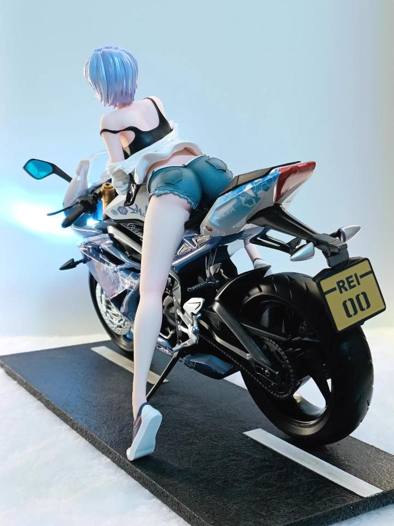 新世紀エヴァンゲリオン 绫波レイ 樹脂 彫刻 豪華双体フィギュア