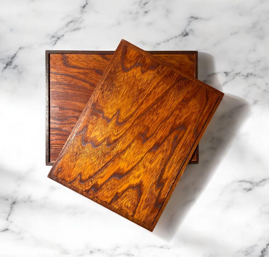 ヴィンテージ日本製蒔絵漆箱 – 高級装飾品