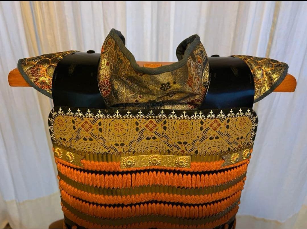 【新品同様】丸武工房製【現代 甲冑•等身大】当世素掛紺白茶糸威具足【胴 鎧】