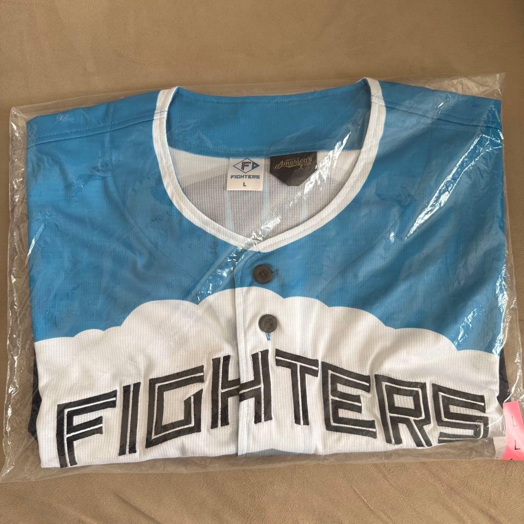 ファイターズ レプリカユニフォーム 伊藤大海 エスコン2周年 直筆サイン入り