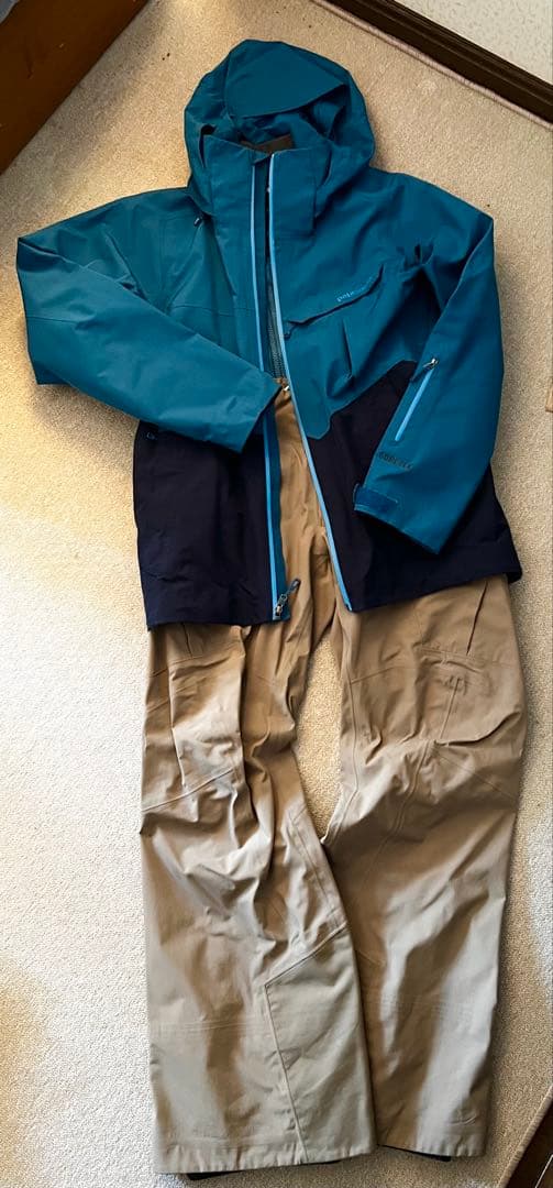 Patagonia ゴアテックス メンズスキーウェアXSサイズ 上下セット