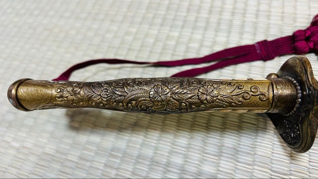 模造刀 海軍刀 指揮刀 サーベル 刀緒付き 250617-1