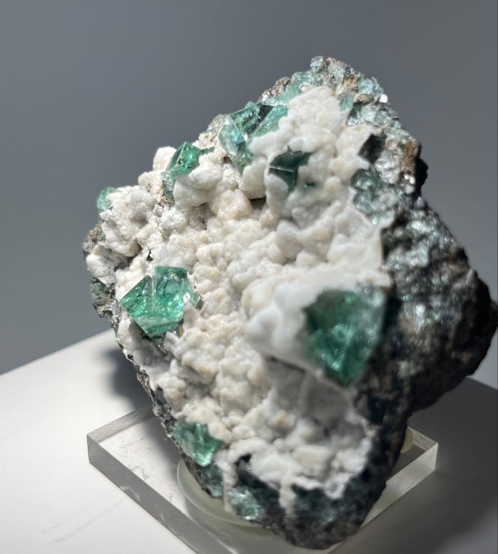 Diana Maria産　フローライト　蛍石　原石　fluorite 鉱物