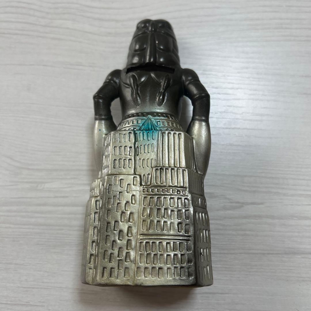 希少　ウルトラマン 怪獣 バルタン星人 陶器 貯金箱