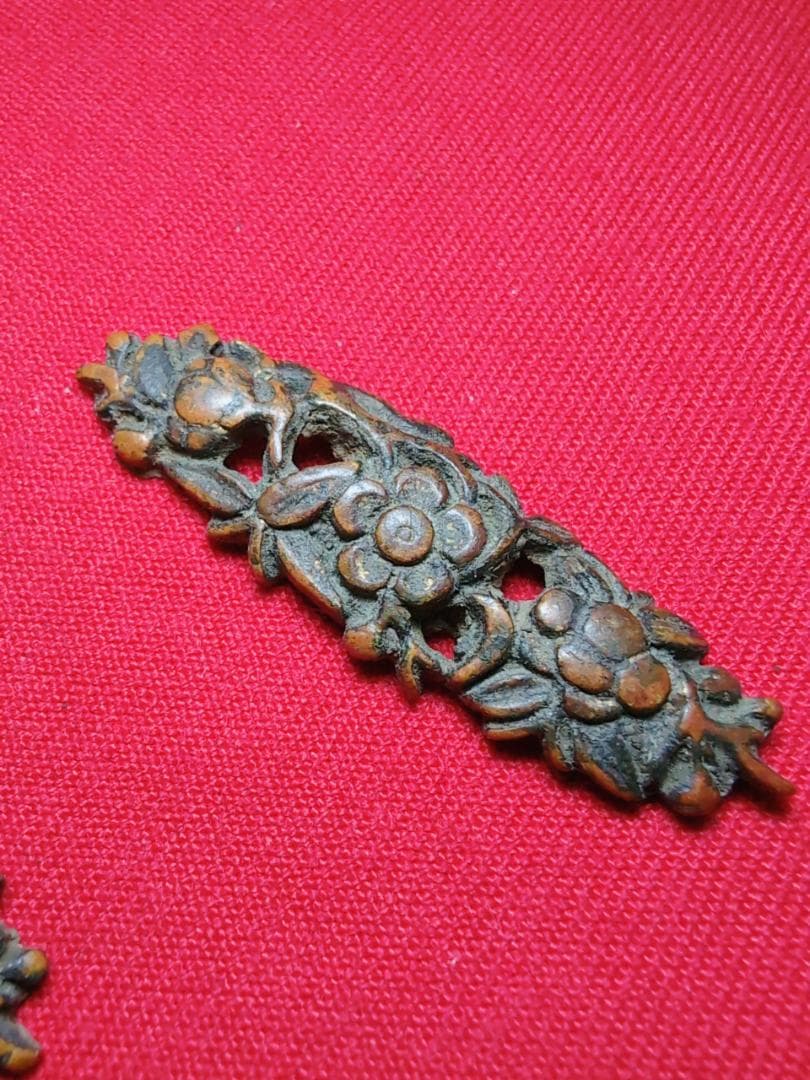 赤銅地 枝梅図 目貫 拵 日本刀 刀装具 骨董 古美術