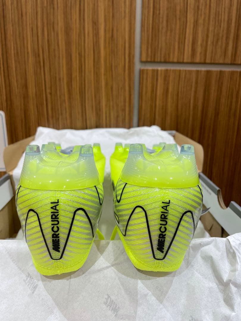 ズームマーキュリアル ヴェイパー 16 エリート AG-PRO 26.5cm