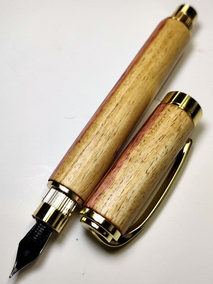 【チューリップウッド（紅白）】グラデュエイト万年筆