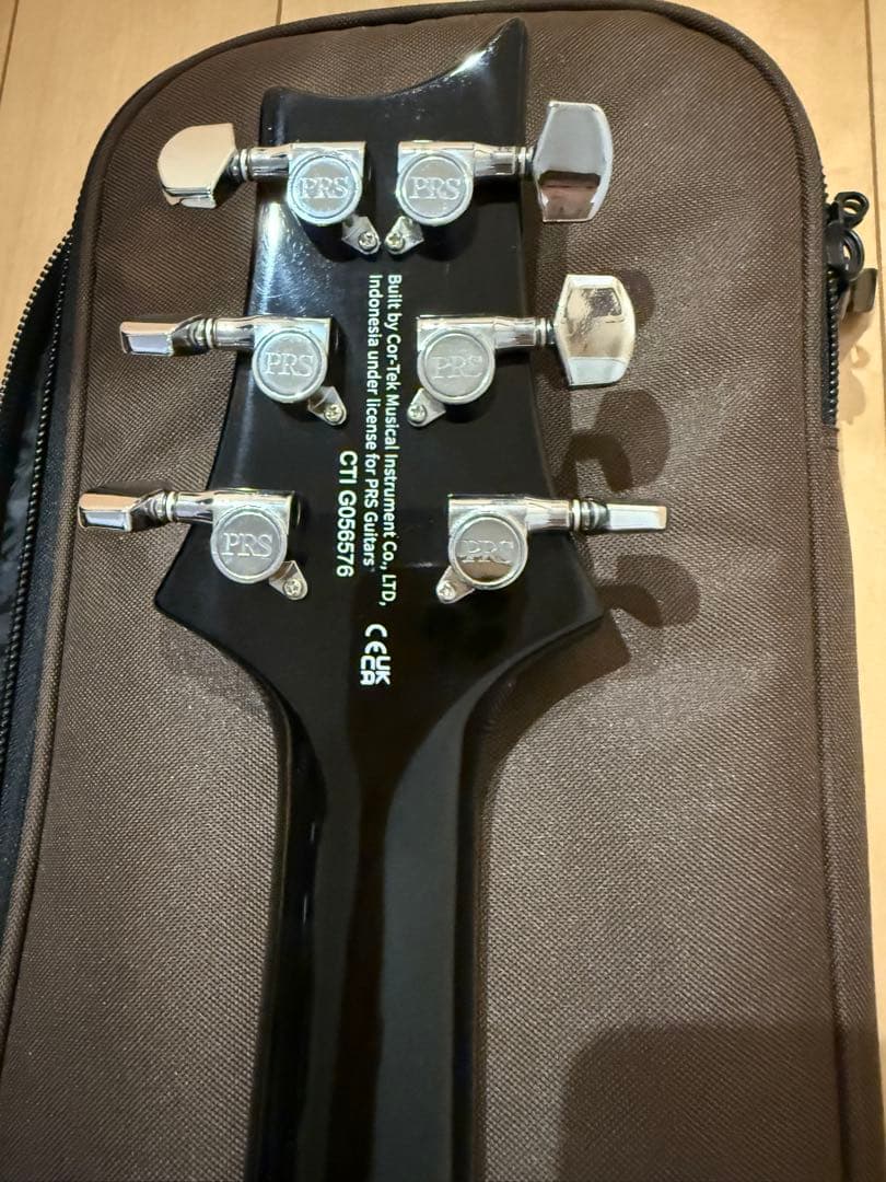 PRS SE Custom24 Blue Matteo Lockingペグ