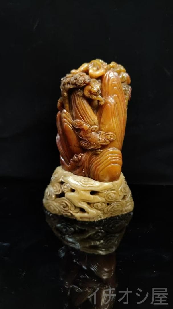 瑞獣印鑑の｜寿山石・紅絡田黄の印章｜耐青作款｜天然赤紋｜細密彫｜風水置物｜書道