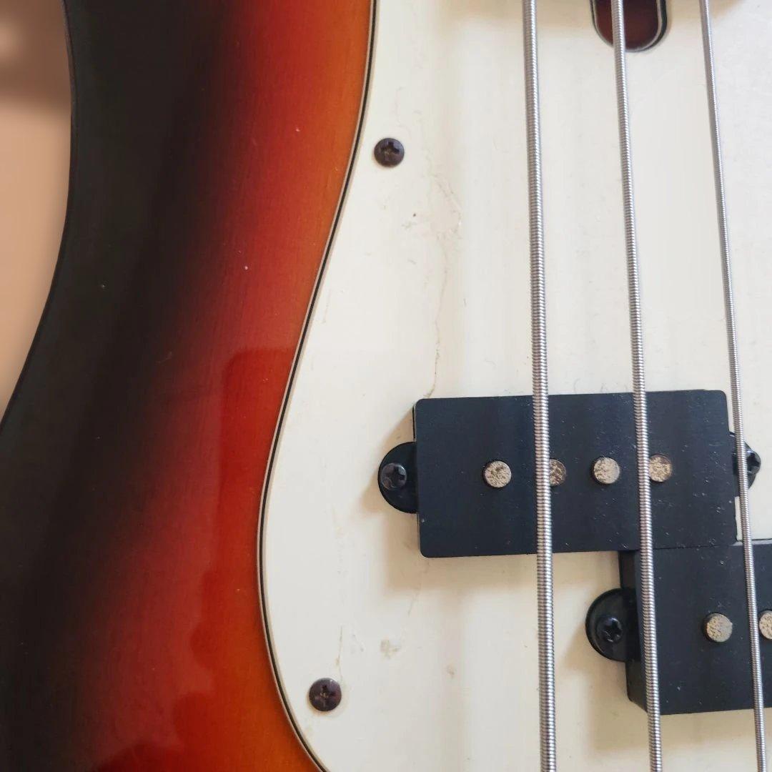 Bacchus Universeries エレキベース