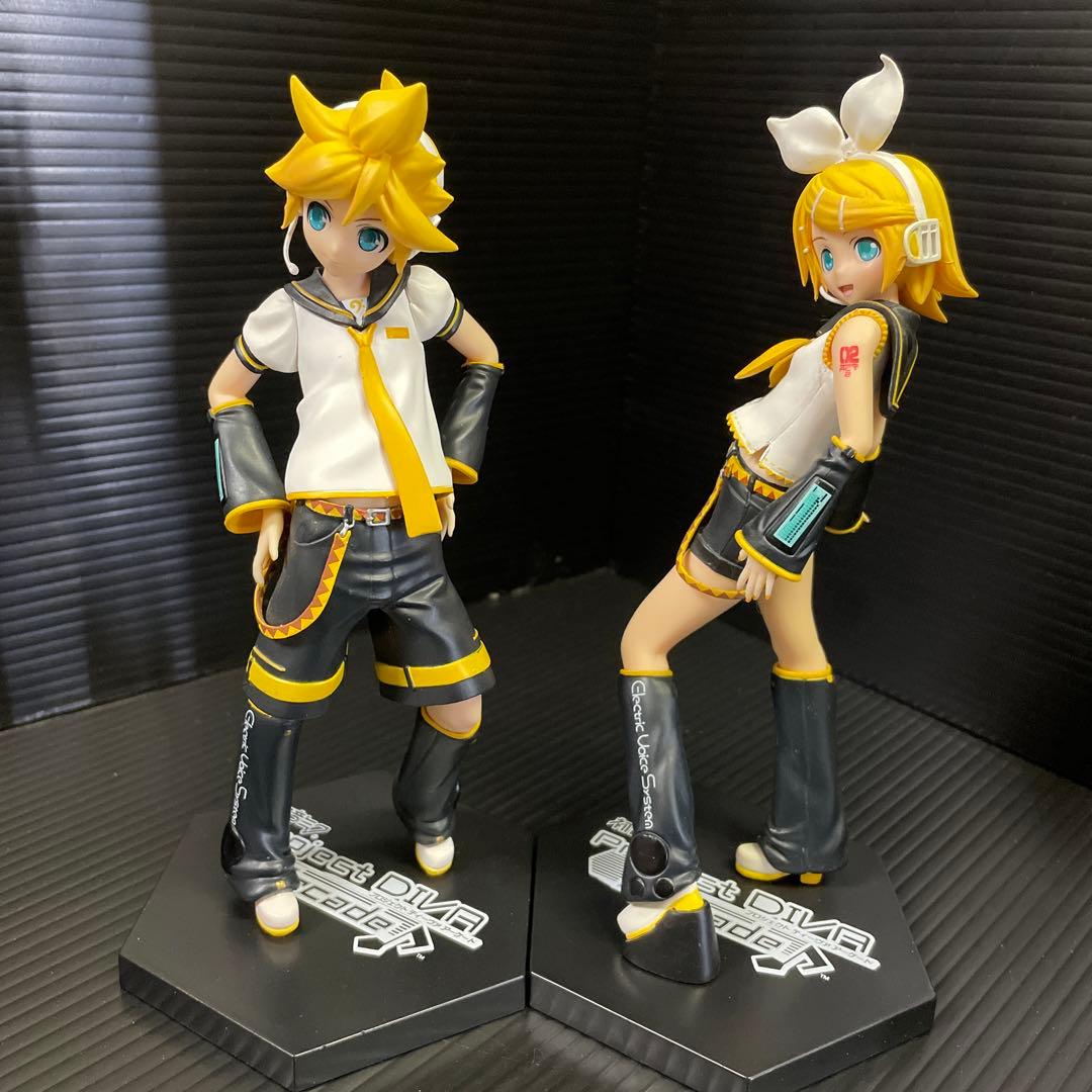 Project DIVA Arcade プレミアムフィギュア　鏡音リン 鏡音レン