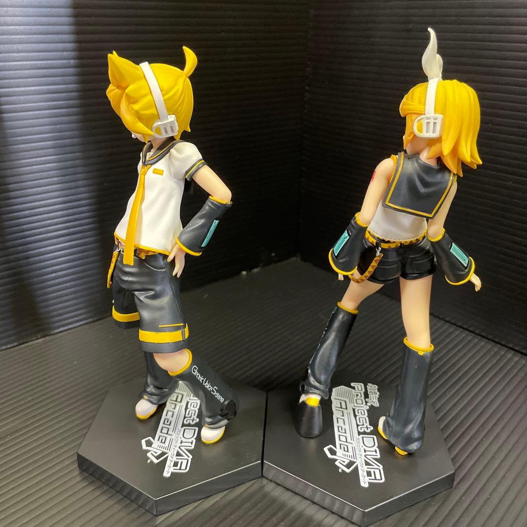 Project DIVA Arcade プレミアムフィギュア　鏡音リン 鏡音レン