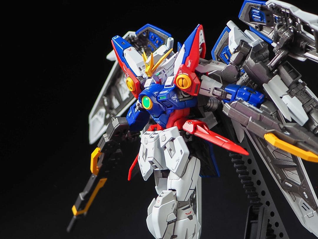 RG ウイングガンダムゼロ 全塗装　完成品　ガンダウイングガンダム