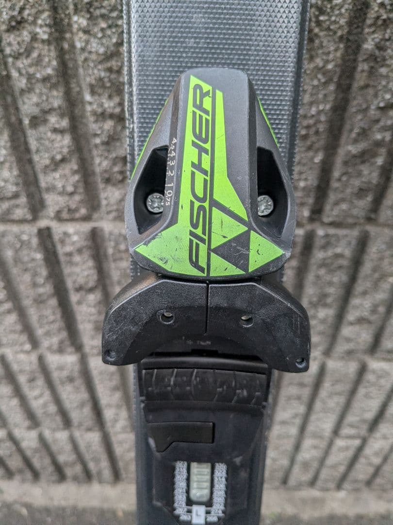 Fischer RACE スキー150