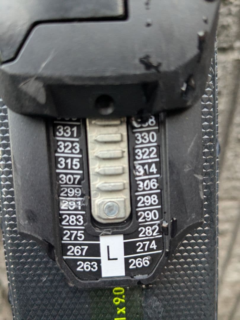 Fischer RACE スキー150