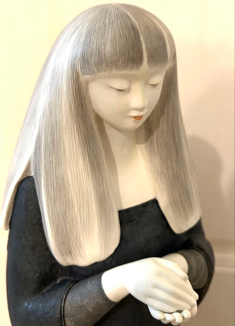 岩瀬なほみ　木彫布貼人形　蛍