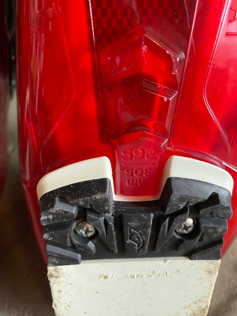 ノルディカ　ファイヤーアロー　スキーブーツ