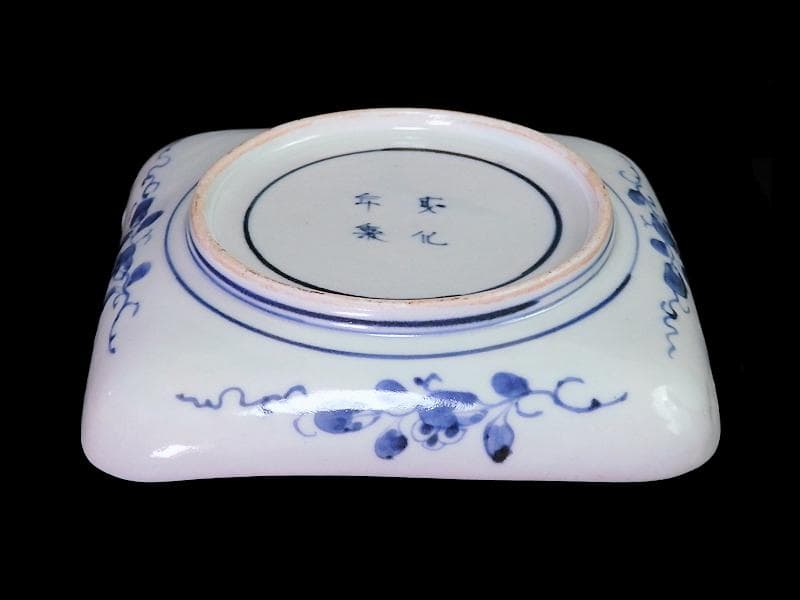 古伊万里　染錦　山水に松竹梅の図　角皿　F064AS-CQu