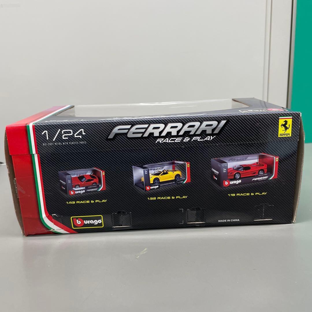 貴重‼️ ブラーゴ製の1/24スケール　フェラーリ F12 ベルリネッタ