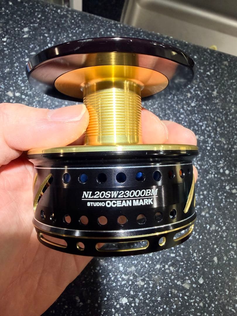 じ*ん様 スタジオオーシャンマーク　NOLIMITS 20SW23000BMスプ