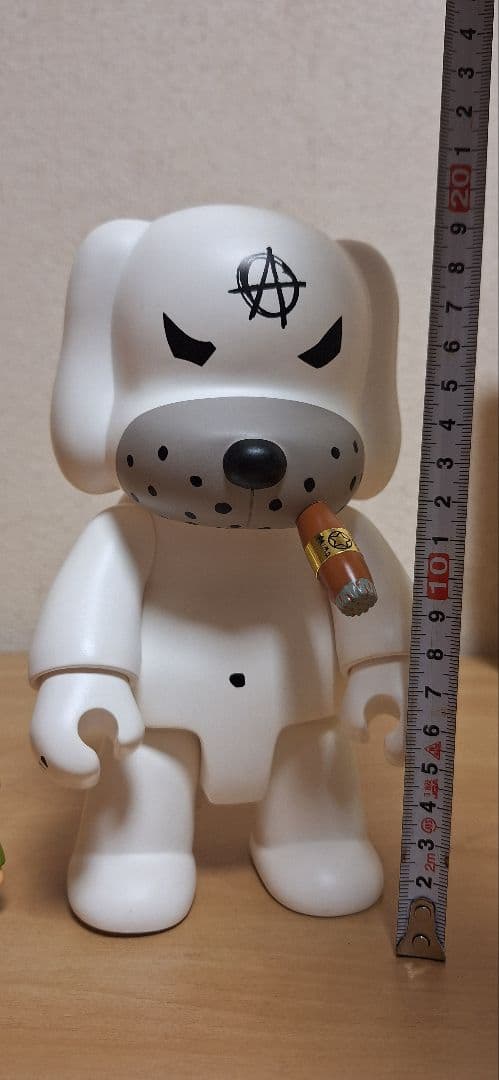 kozik QEE toy2r レア おまけスモーキンバニー１体