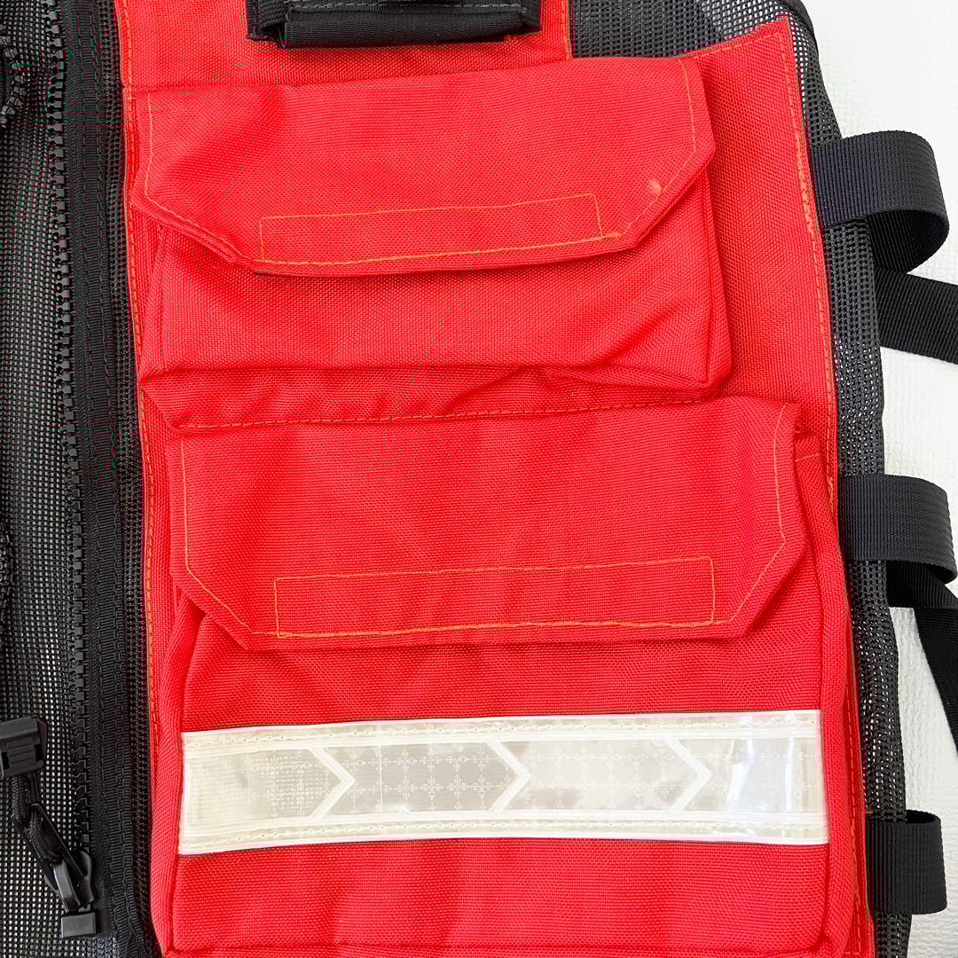 【美品】ベスト 未着用　反射材付き　赤　黒　FERNO 　ファーノ　送料無料