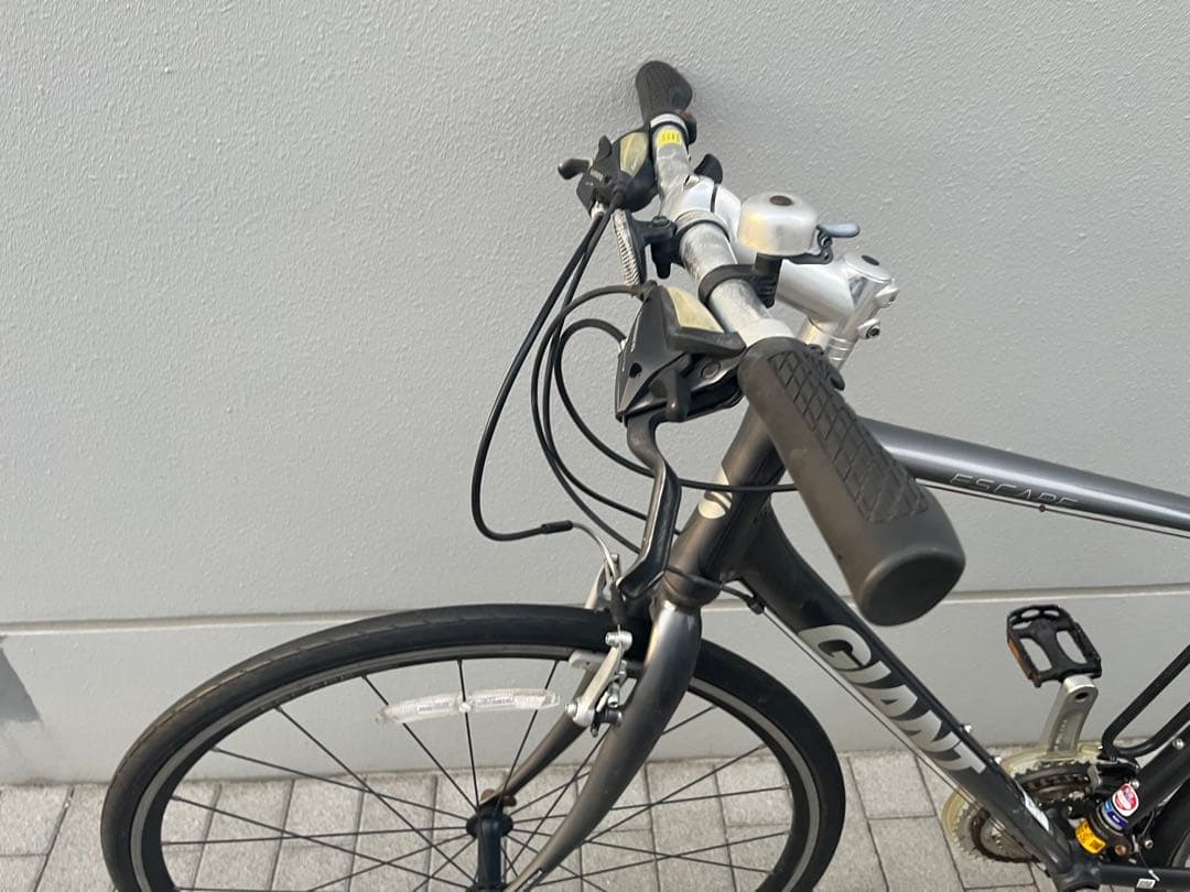 【東京近郊受渡希望】クロスバイク ジャイアント ESCAPE サイズM 即乗可能