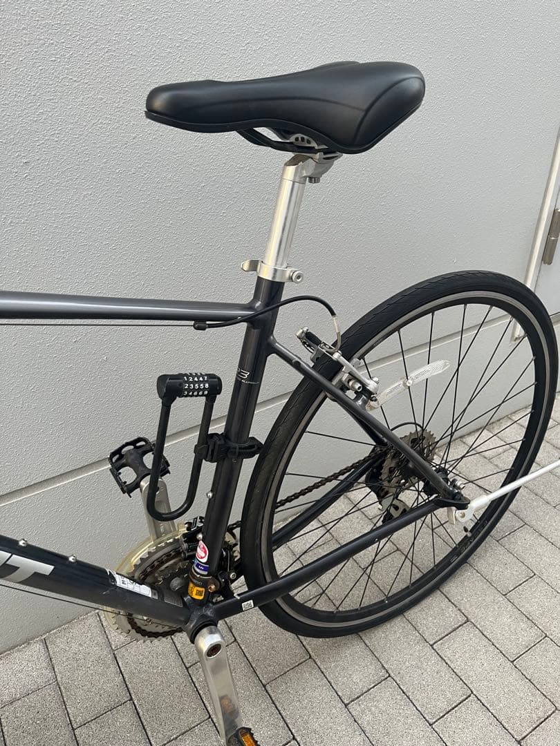【東京近郊受渡希望】クロスバイク ジャイアント ESCAPE サイズM 即乗可能
